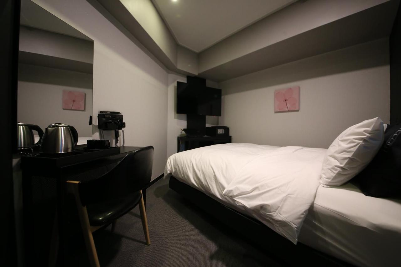 Pyeongtaek Stay Hotel 2 Экстерьер фото