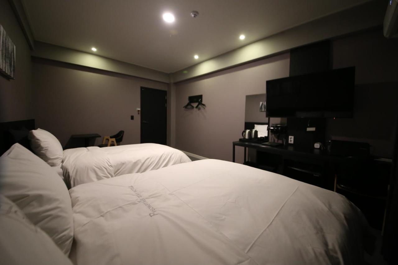 Pyeongtaek Stay Hotel 2 Экстерьер фото